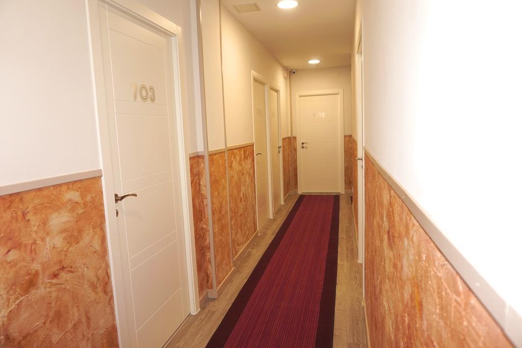 Muchomadrid Hostel Εξωτερικό φωτογραφία