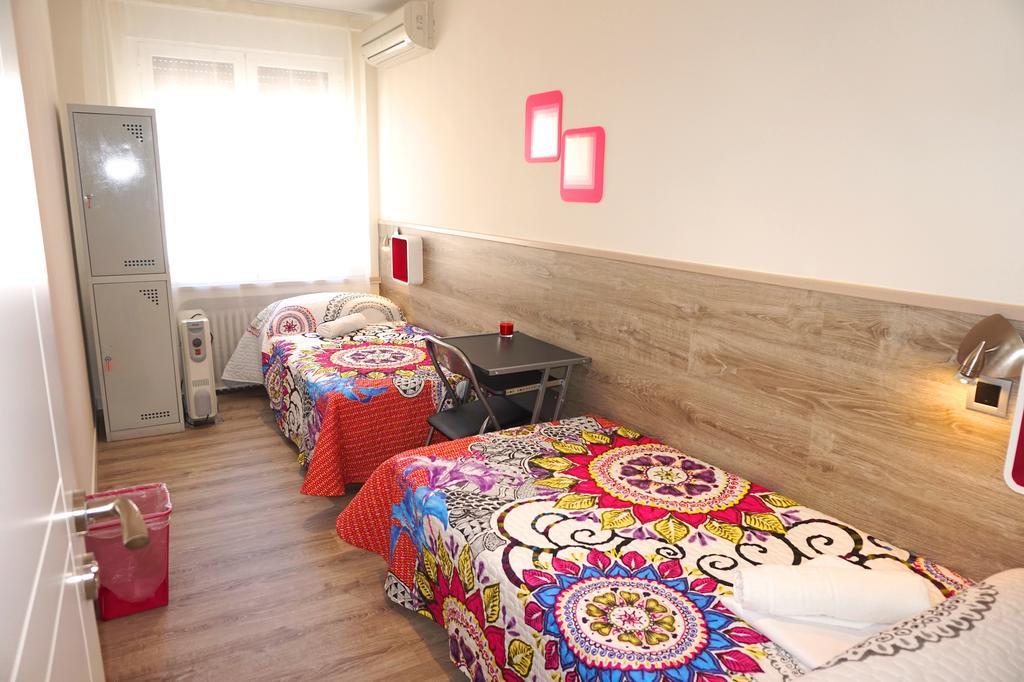 Muchomadrid Hostel Δωμάτιο φωτογραφία