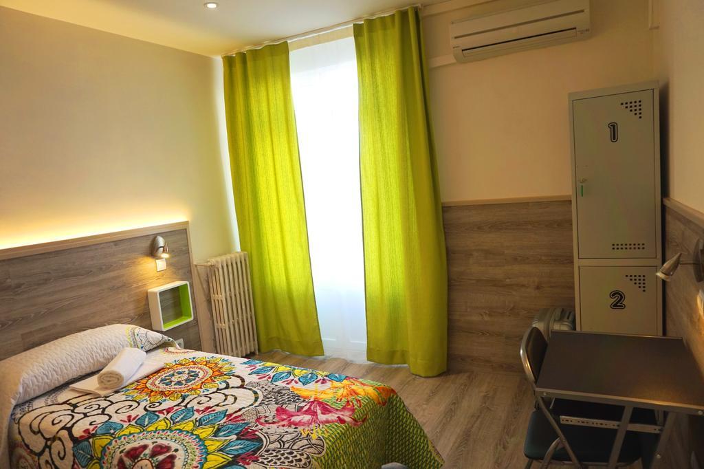 Muchomadrid Hostel Εξωτερικό φωτογραφία